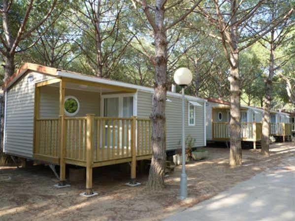 Camping Neptuno Hotel Pals Eksteriør billede
