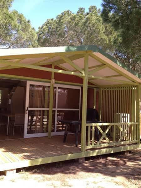 Camping Neptuno Hotel Pals Eksteriør billede